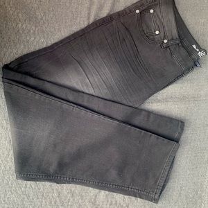 Hollywood The Jean People. Slim fit Gray wash denim jeans for mens size 38 x 32